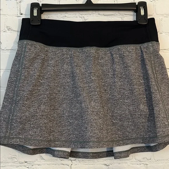 Lululemon Athletica Gray and black Women's Skort - Picture 1 of 8